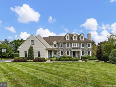 107 NEWLIN GREEN CIRCLE, KENNETT SQUARE, PA 19348