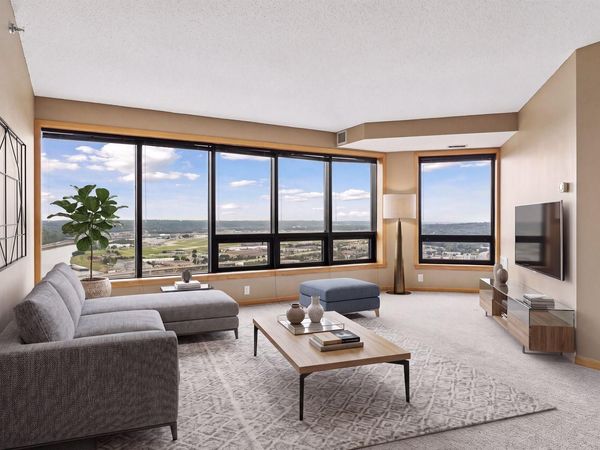 168 6th Street E, Unit 3702, Saint Paul, MN 55101