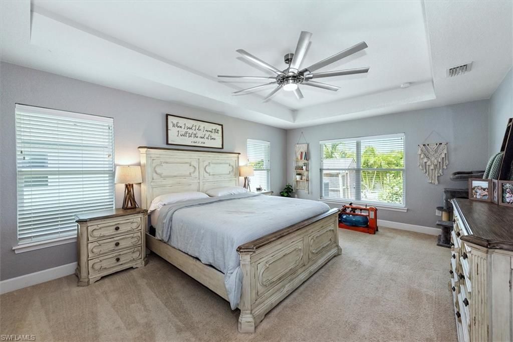4008 NE 22nd Pl, Cape Coral, FL 33909 Photo