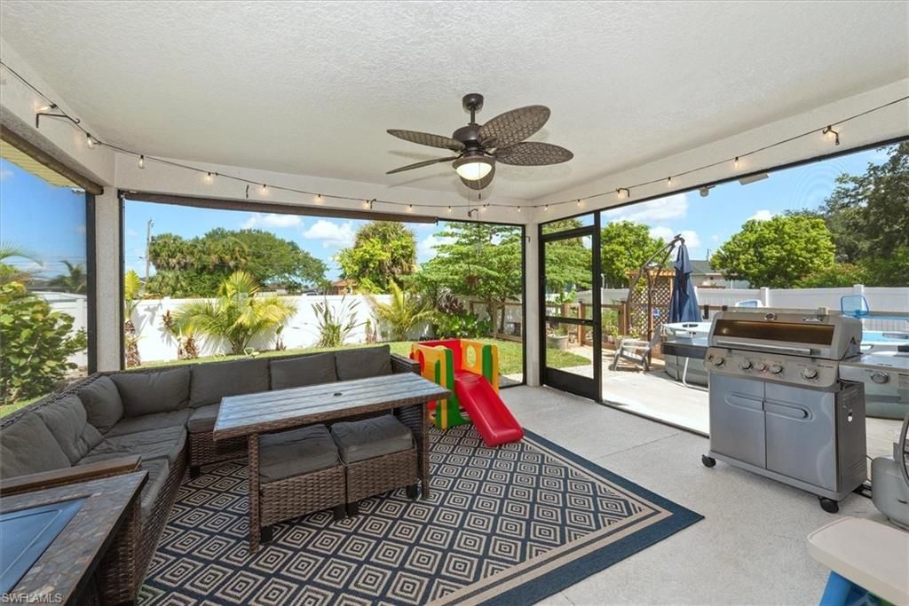 4008 NE 22nd Pl, Cape Coral, FL 33909 Photo