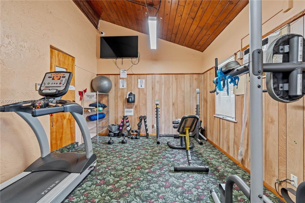 124 S Laurel Dr , Unit 505, Margate, FL 33063 Photo