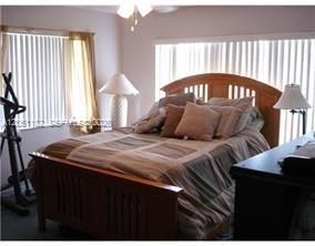 124 S Laurel Dr , Unit 505, Margate, FL 33063 Photo