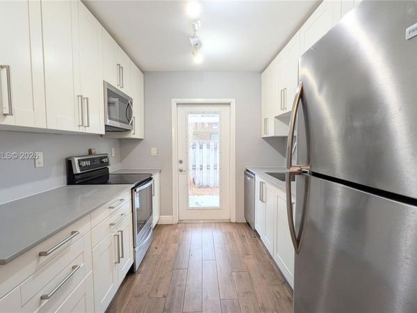 315 SE 23rd Ave , Unit 1-5, Pompano Beach, FL 33062