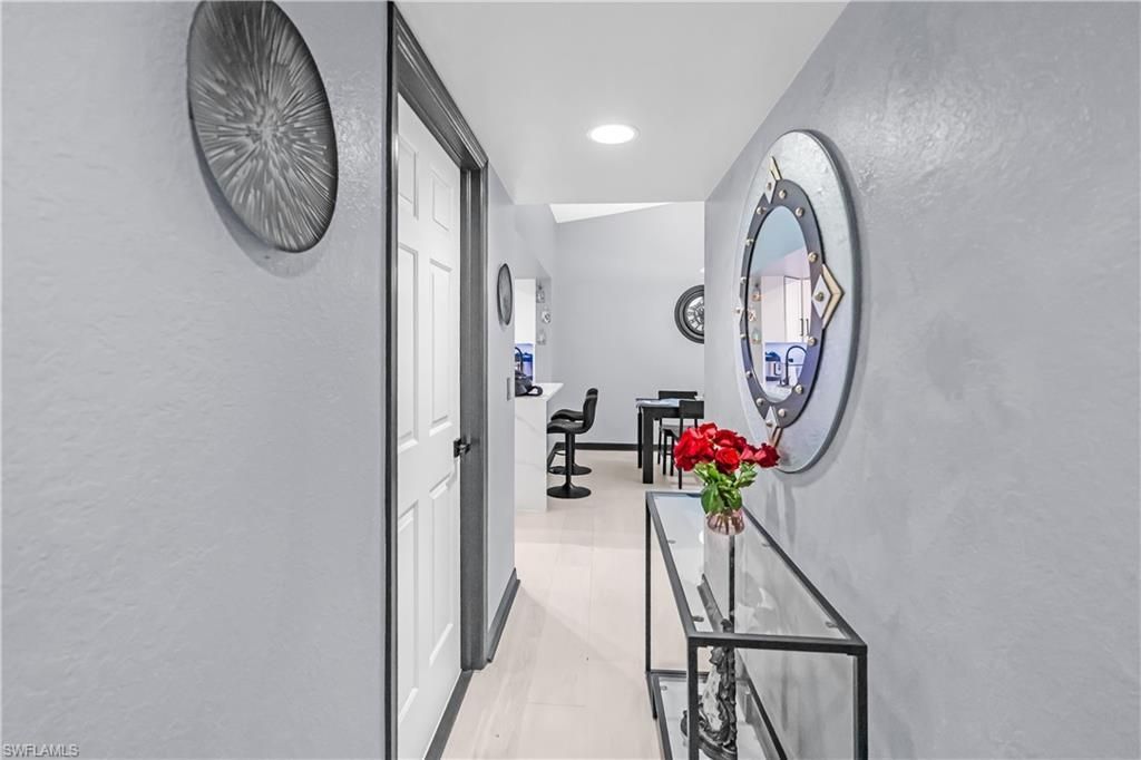 8274 Key Royal Cir, Unit 1033, Naples, FL 34119 Photo