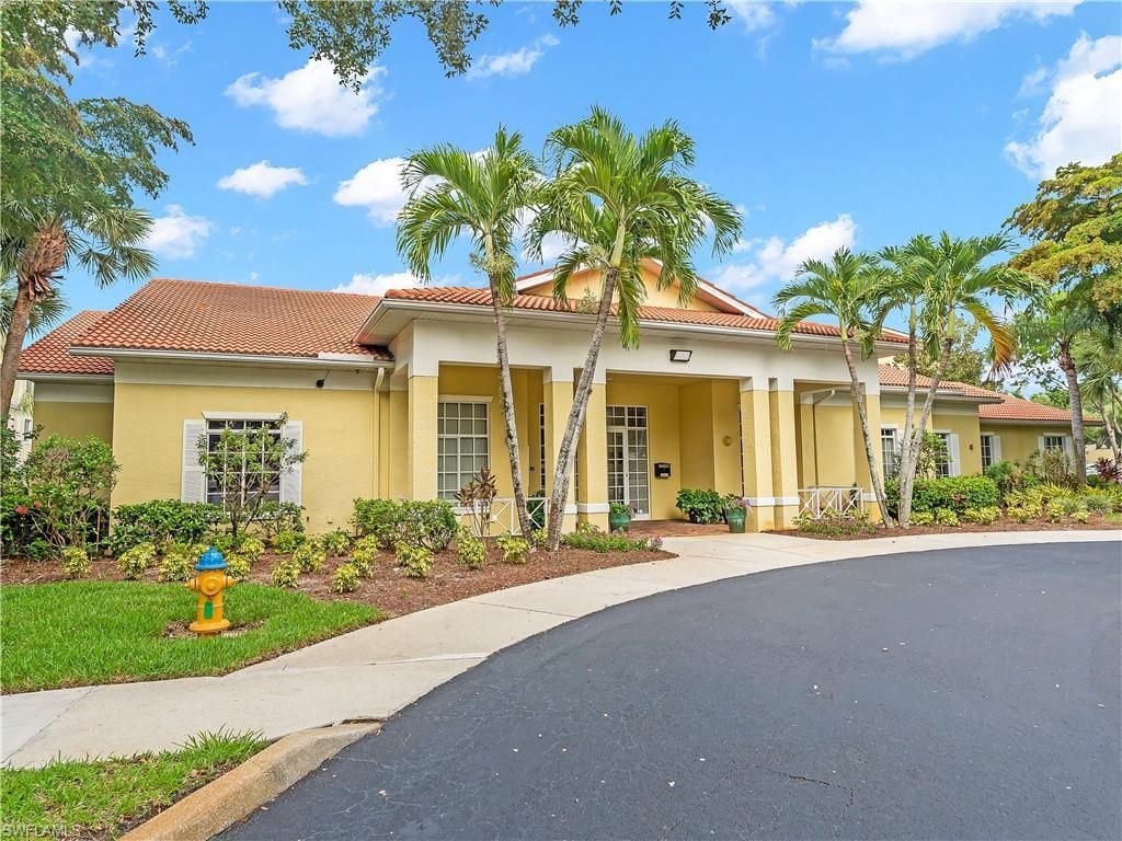 8274 Key Royal Cir, Unit 1033, Naples, FL 34119 Photo