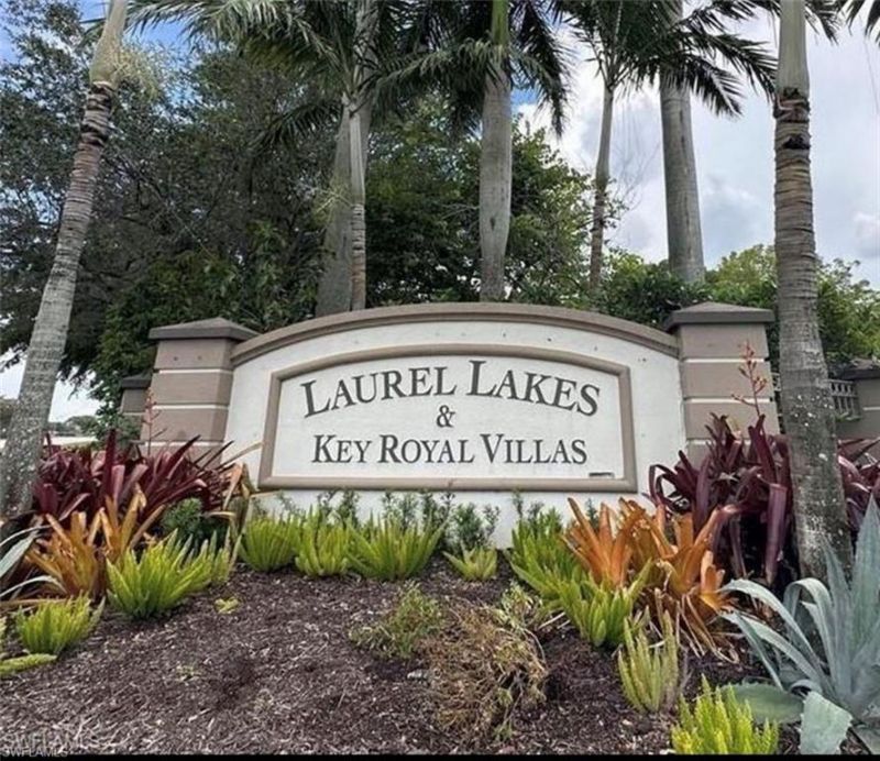 8274 Key Royal Cir, Unit 1033, Naples, FL 34119 Photo