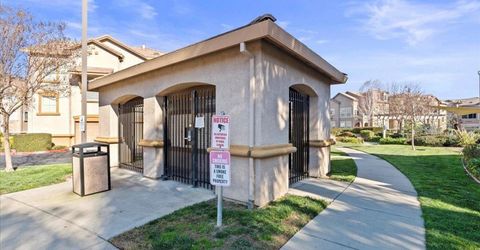 5350 Dunlay Dr #3114, Unit 3114, Sacramento, CA 95835 Photo