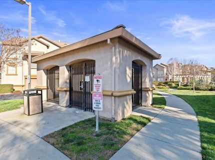 5350 Dunlay Dr #3114, Unit 3114, Sacramento, CA 95835 Photo