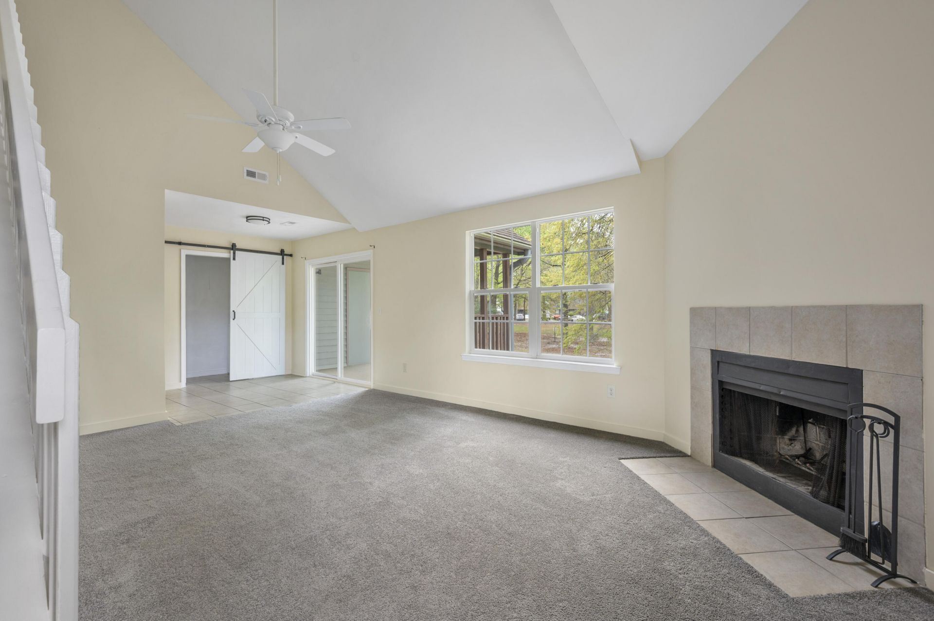 7955 Timbercreek Lane Photo 5