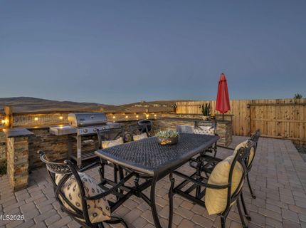 5492 Fossilstone Court, Sparks, NV 89436 Photo