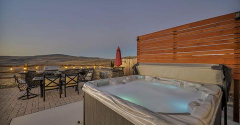 5492 Fossilstone Court, Sparks, NV 89436 Photo
