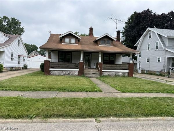 143 Wilson Street , Struthers, OH 44471