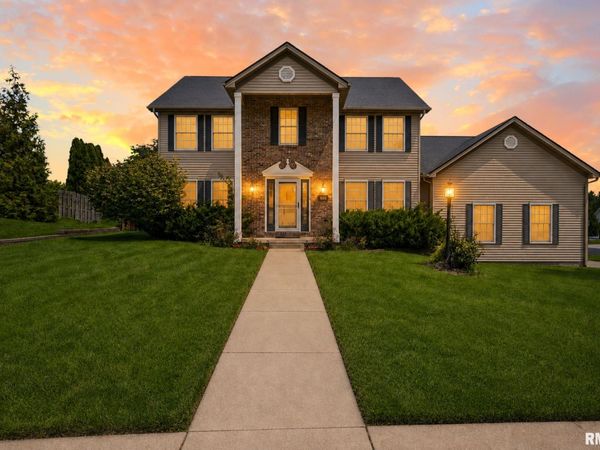 610 S BRECKENRIDGE Drive, Dunlap, IL 61525