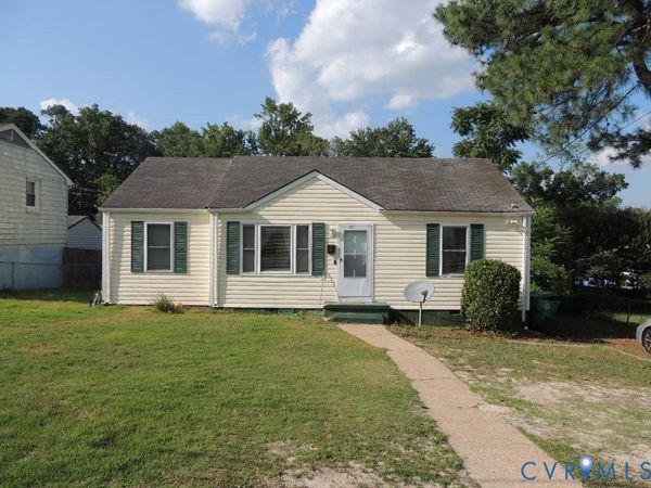 527 Bellevue Avenue, Petersburg, VA 23803