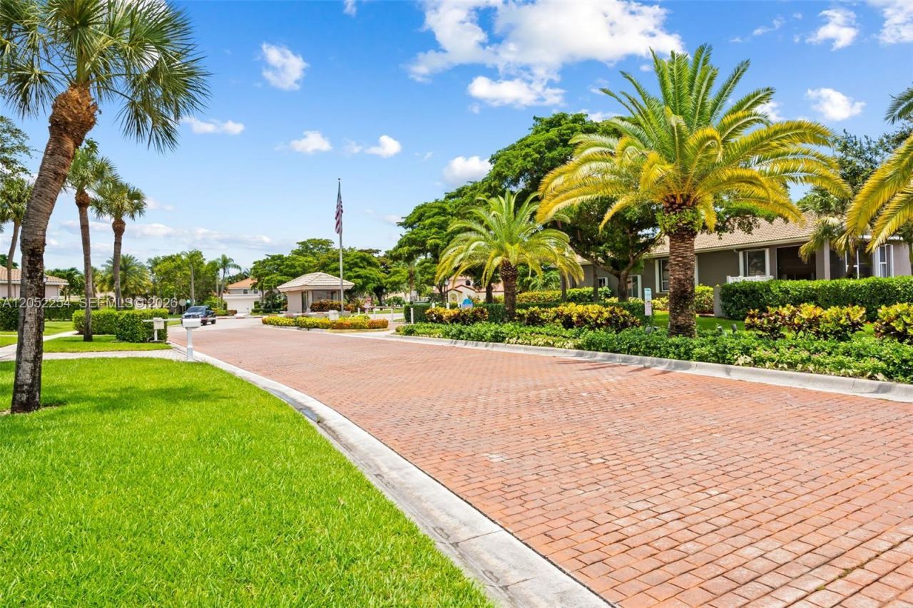 5285 Monterey Circle, Unit I-(60), Delray Beach, FL 33484 Photo