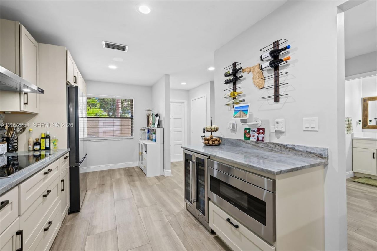 5285 Monterey Circle, Unit I-(60), Delray Beach, FL 33484 Photo