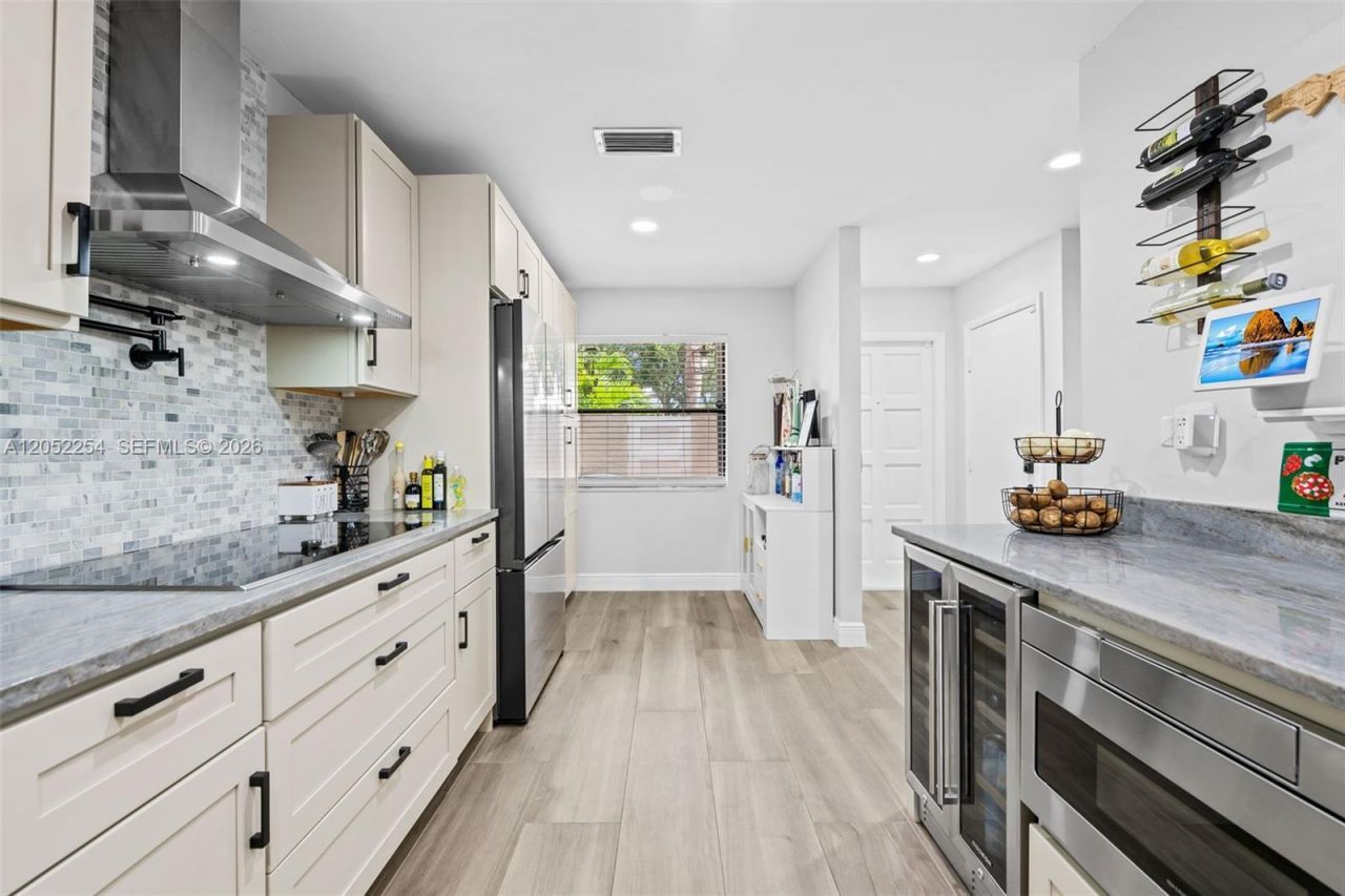 5285 Monterey Circle, Unit I-(60), Delray Beach, FL 33484 Photo
