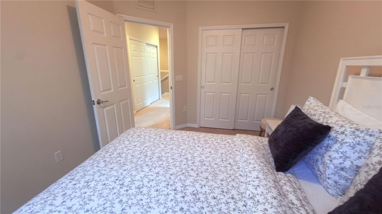 3880 82nd Avenue Circle E, Unit 101, Sarasota, FL 34243 Photo