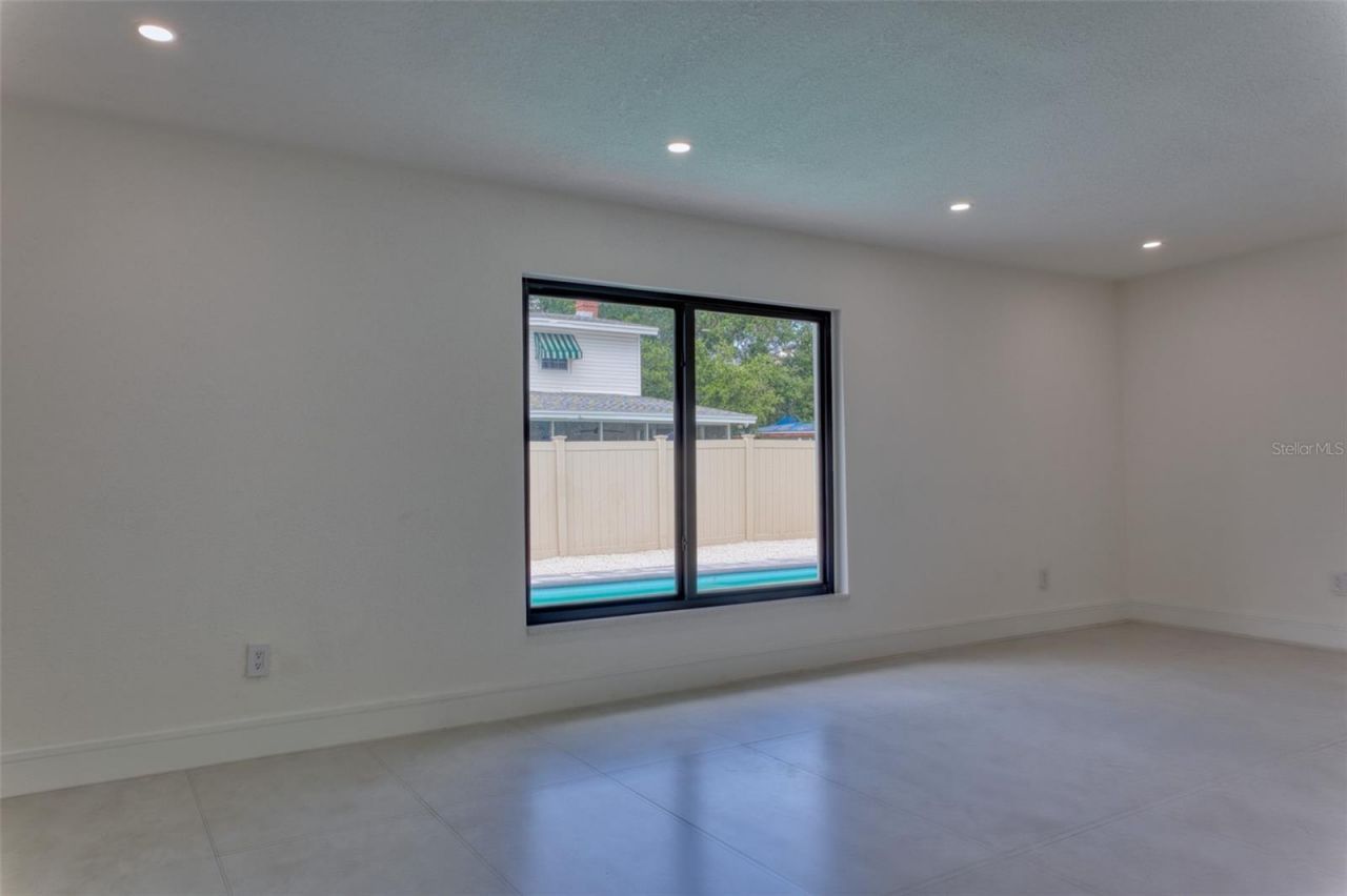 1397 83rd Avenue N, Saint Petersburg, FL 33702 Photo