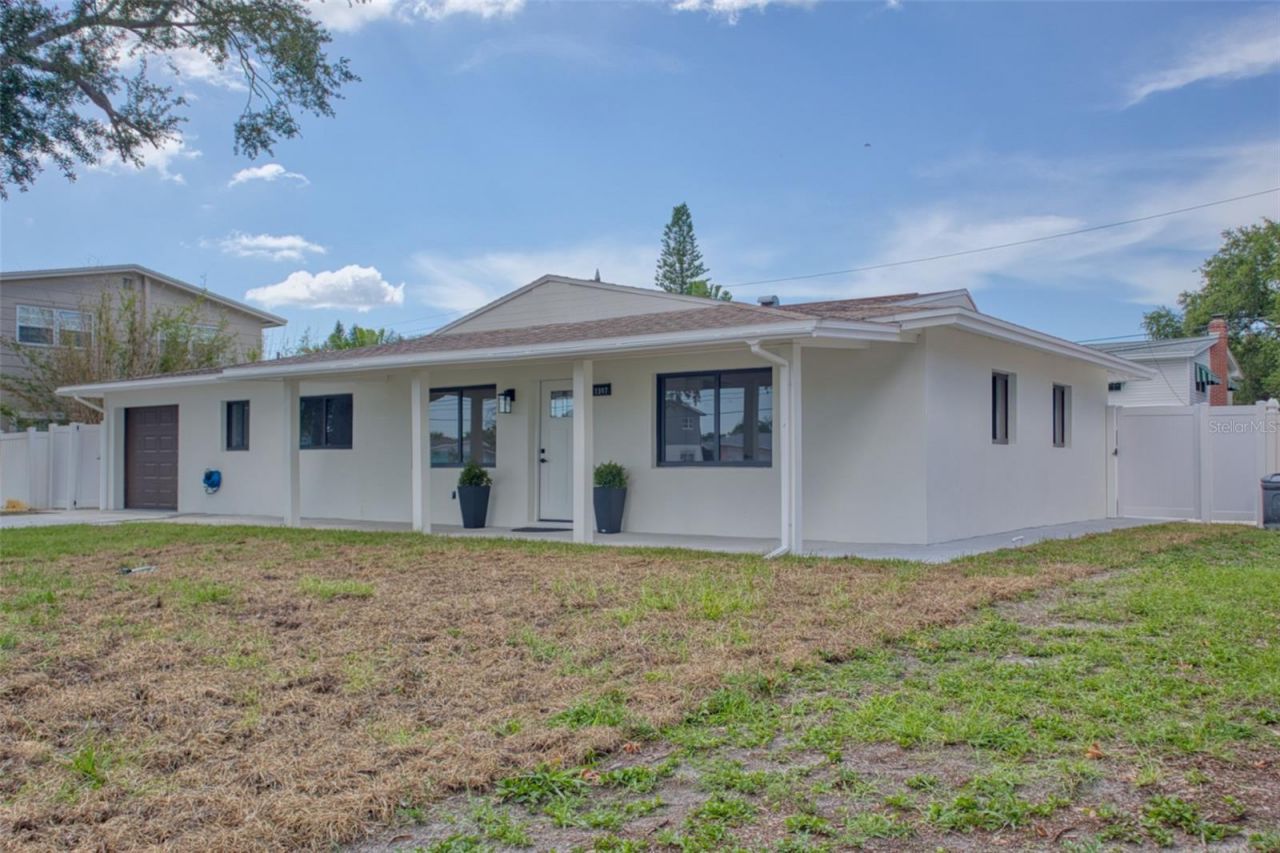 1397 83rd Avenue N, Saint Petersburg, FL 33702 Photo