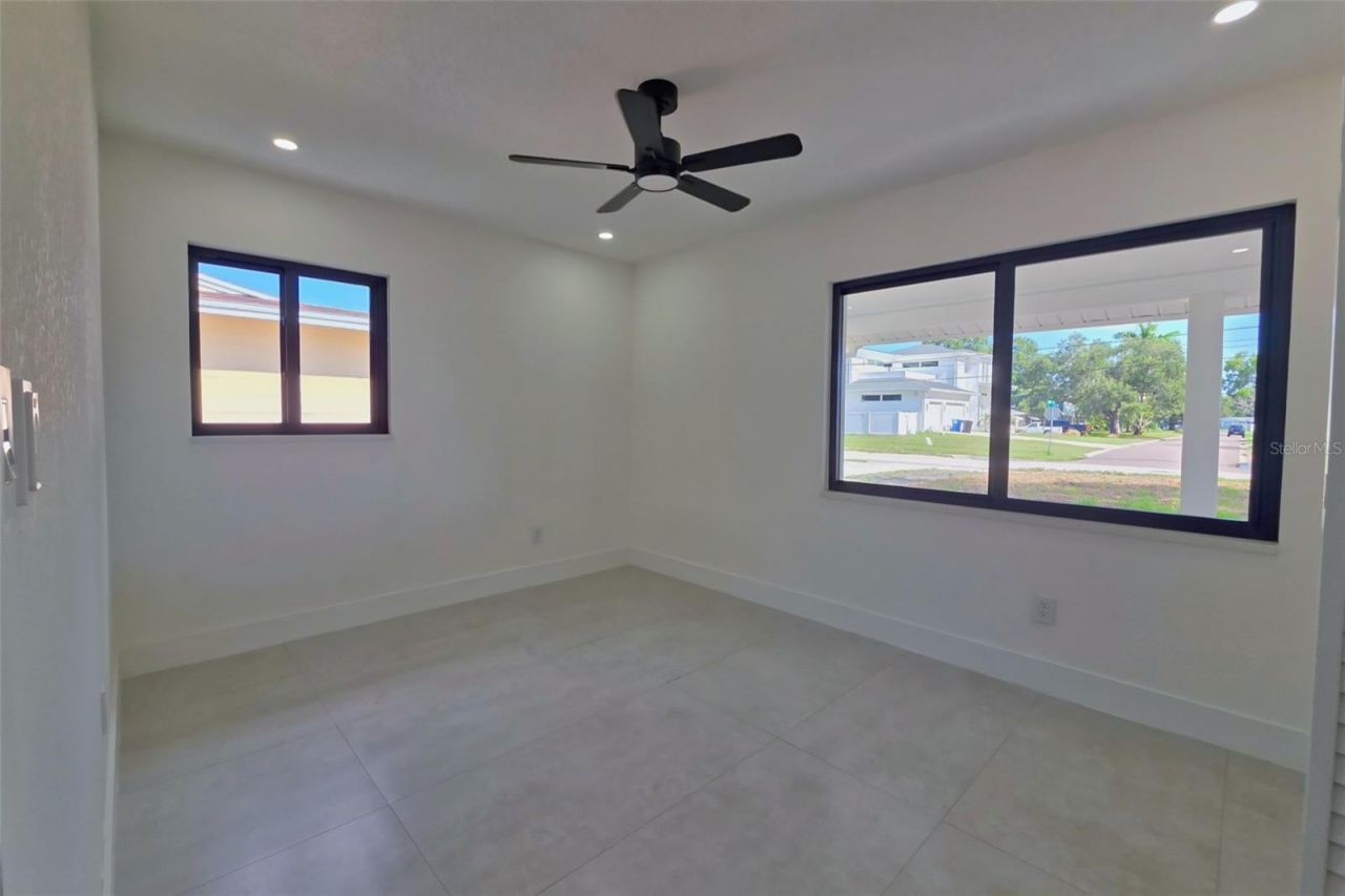 1397 83rd Avenue N, Saint Petersburg, FL 33702 Photo