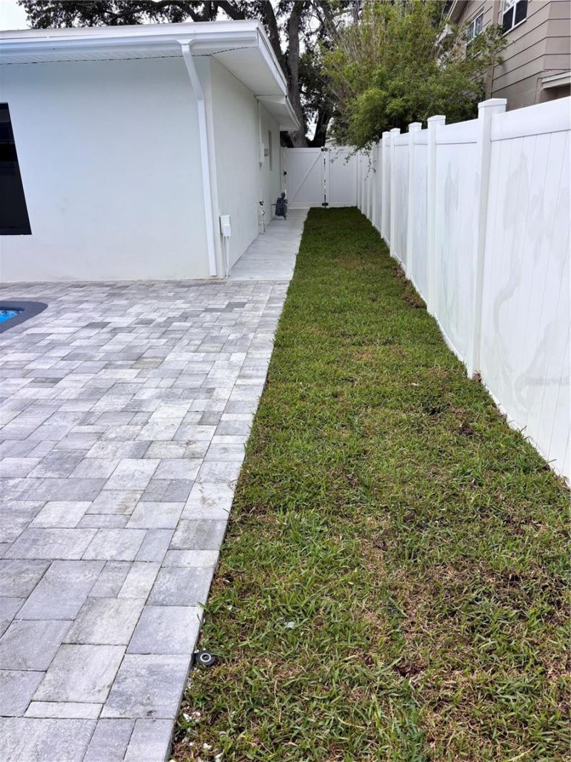 1397 83rd Avenue N, Saint Petersburg, FL 33702 Photo