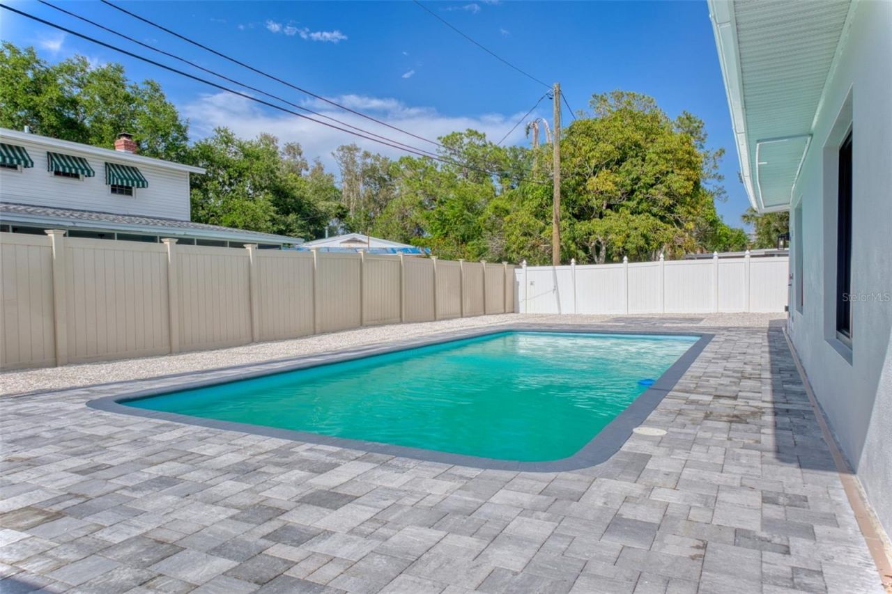 1397 83rd Avenue N, Saint Petersburg, FL 33702 Photo