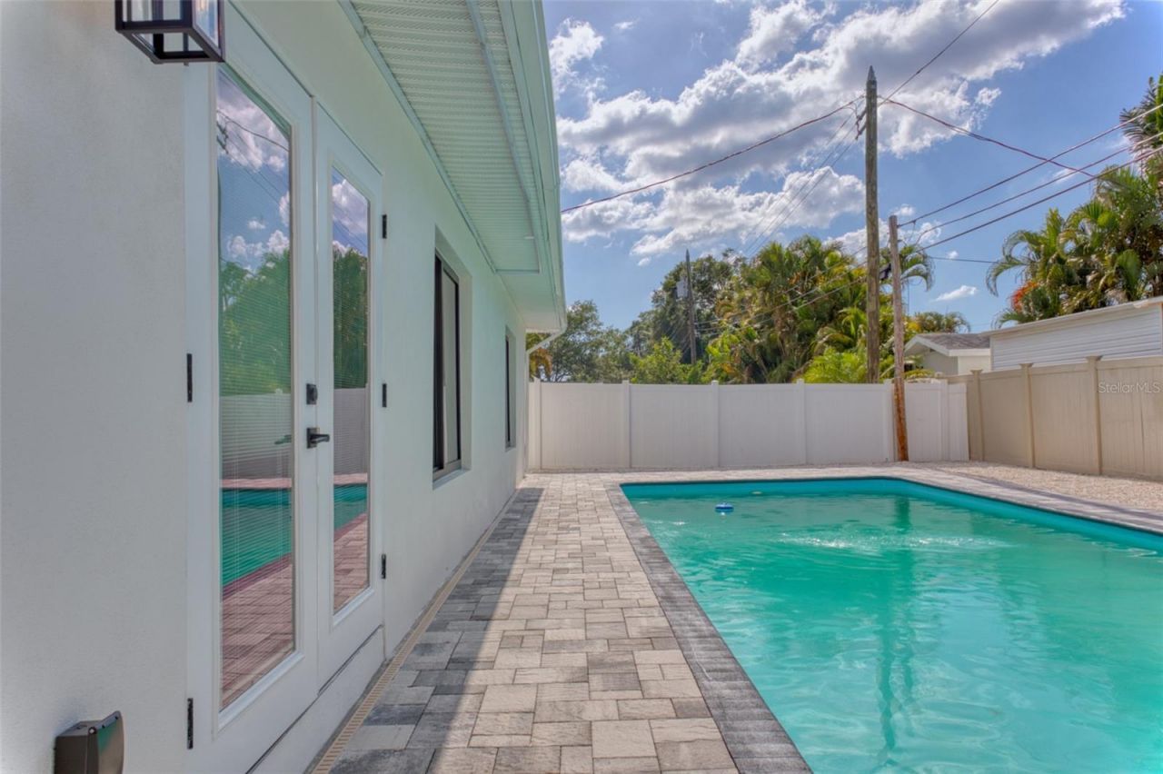 1397 83rd Avenue N, Saint Petersburg, FL 33702 Photo