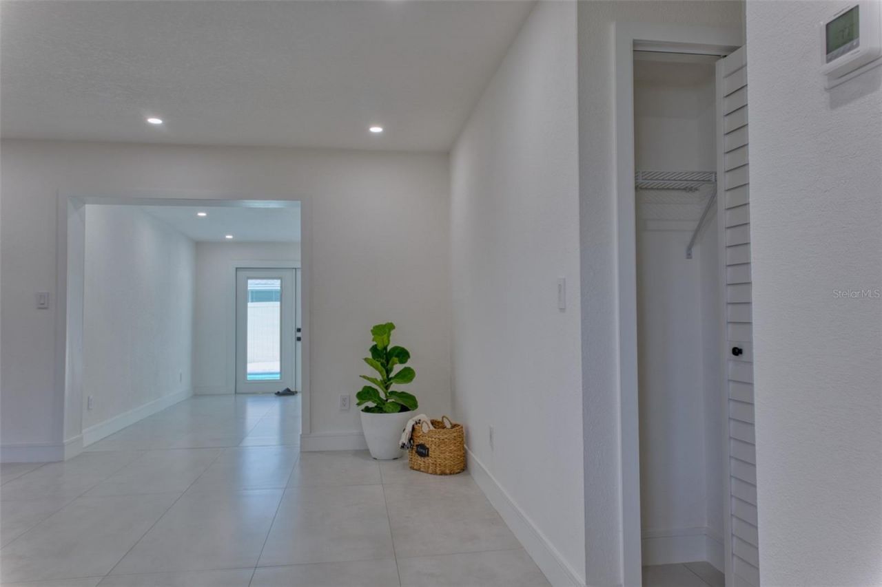 1397 83rd Avenue N, Saint Petersburg, FL 33702 Photo