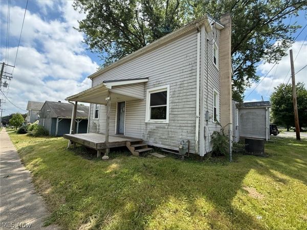 7489 W South Range Road , Salem, OH 44460