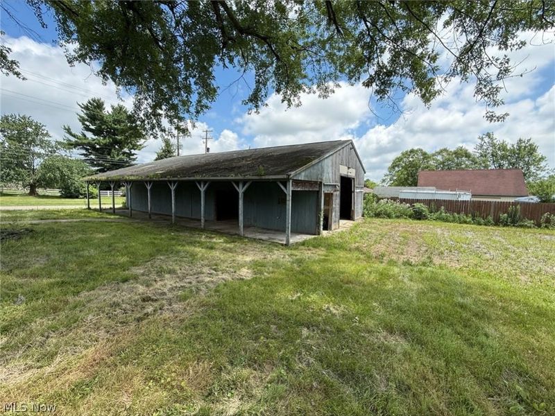 7489 W South Range Road, Salem, OH 44460 Photo 2