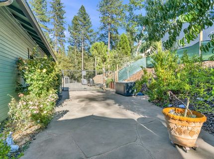 21930 Placer Hills Rd, Colfax, CA 95713 Photo