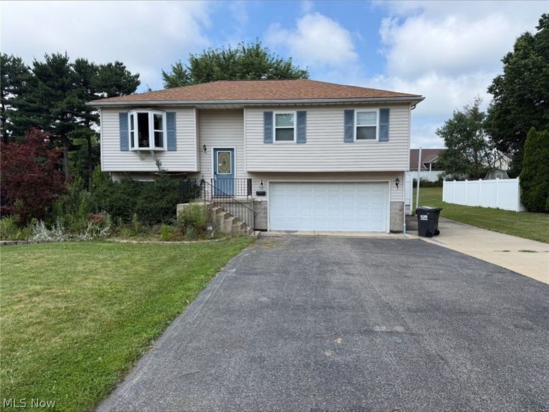 84 Howard Street, Austintown, OH 44515 Photo 1