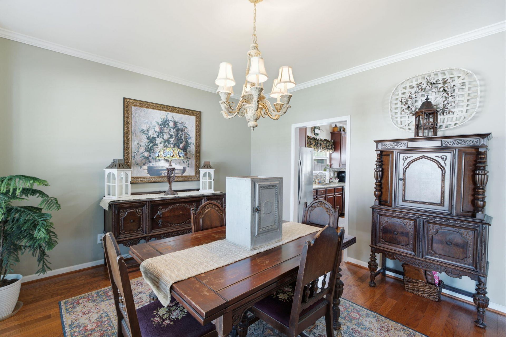 128 Charlesfort Way Photo 11