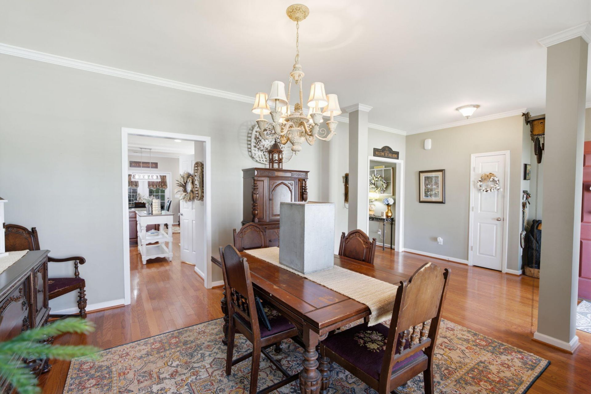 128 Charlesfort Way Photo 12