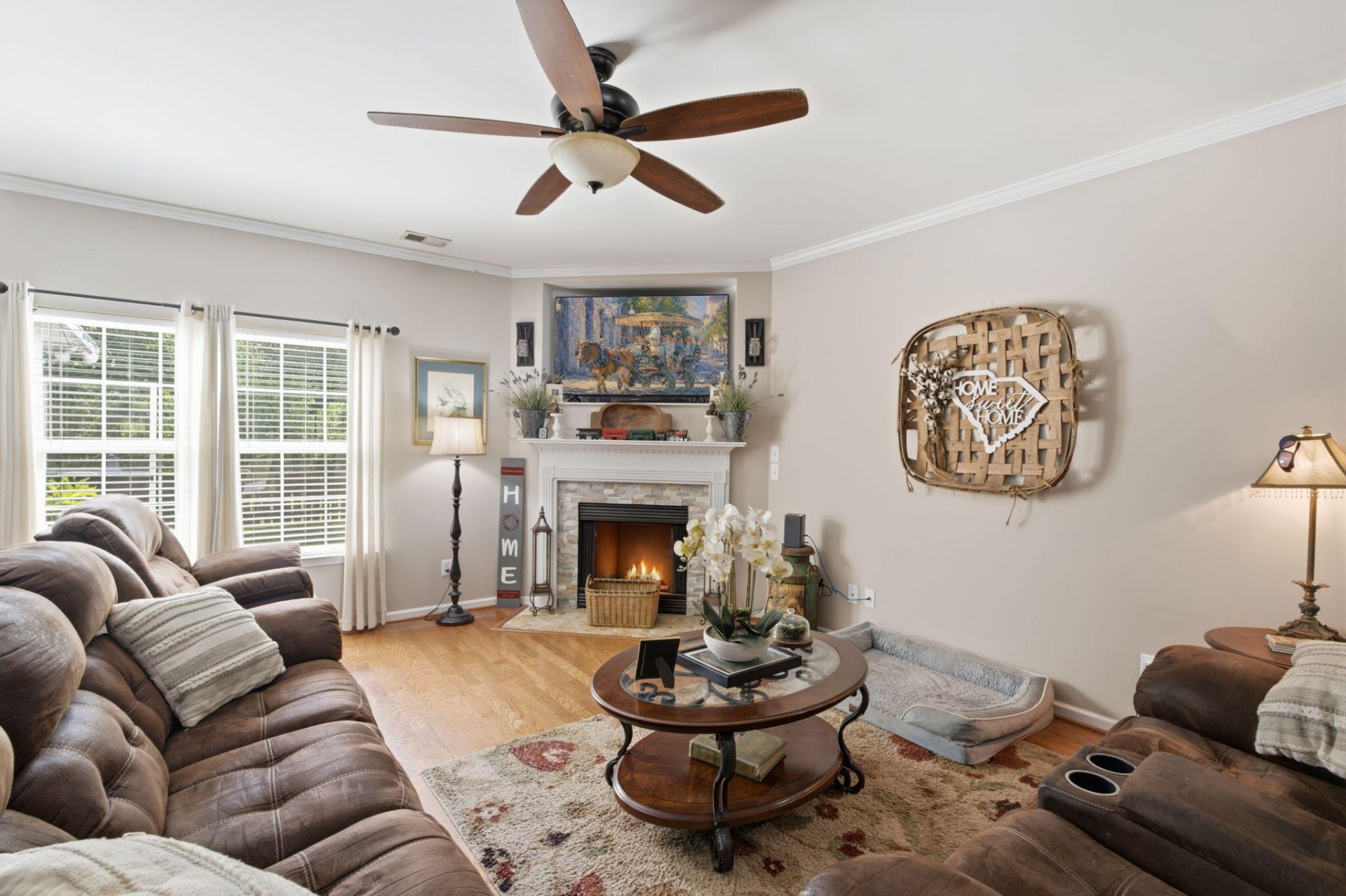 128 Charlesfort Way Photo 20