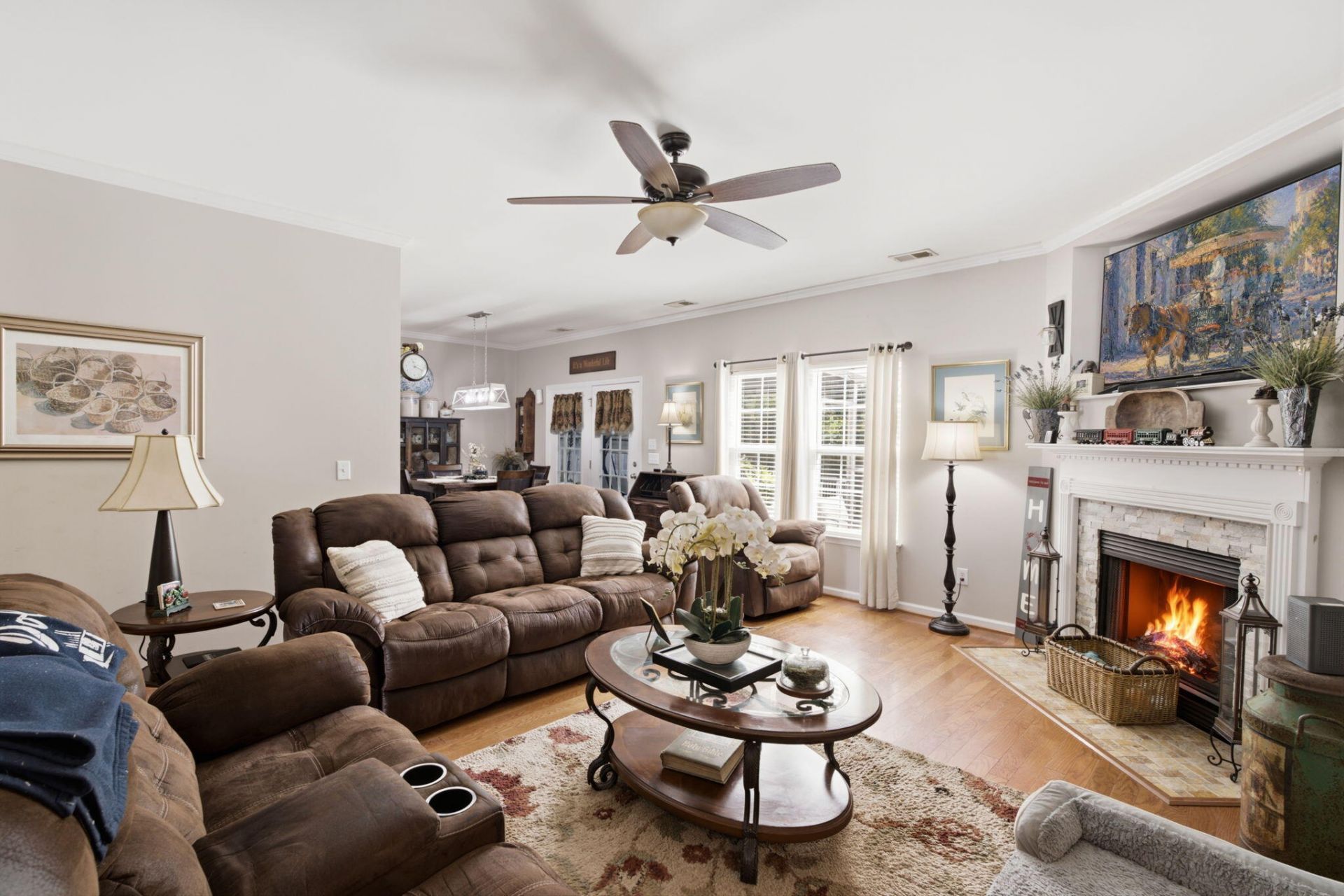 128 Charlesfort Way Photo 21