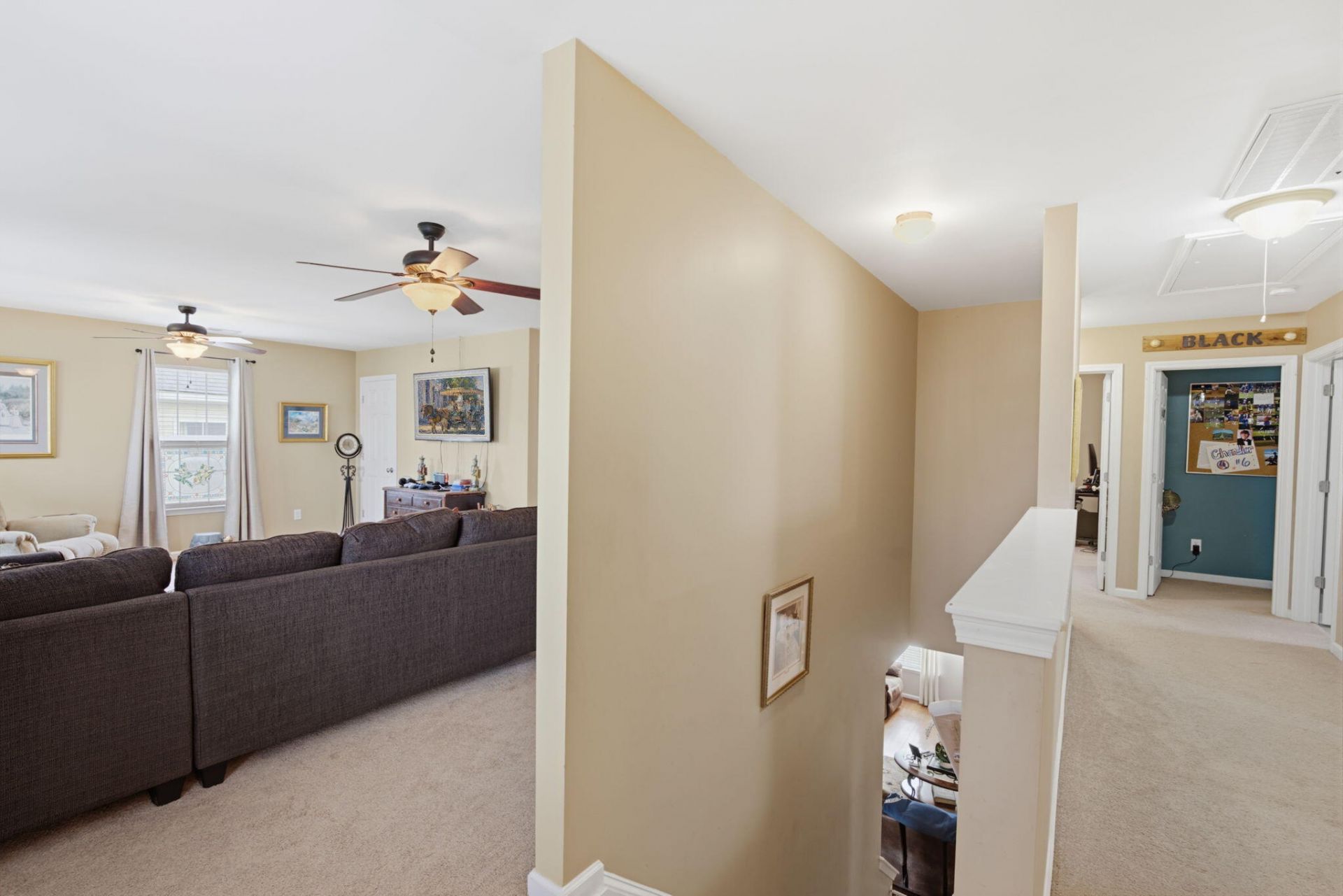 128 Charlesfort Way Photo 29
