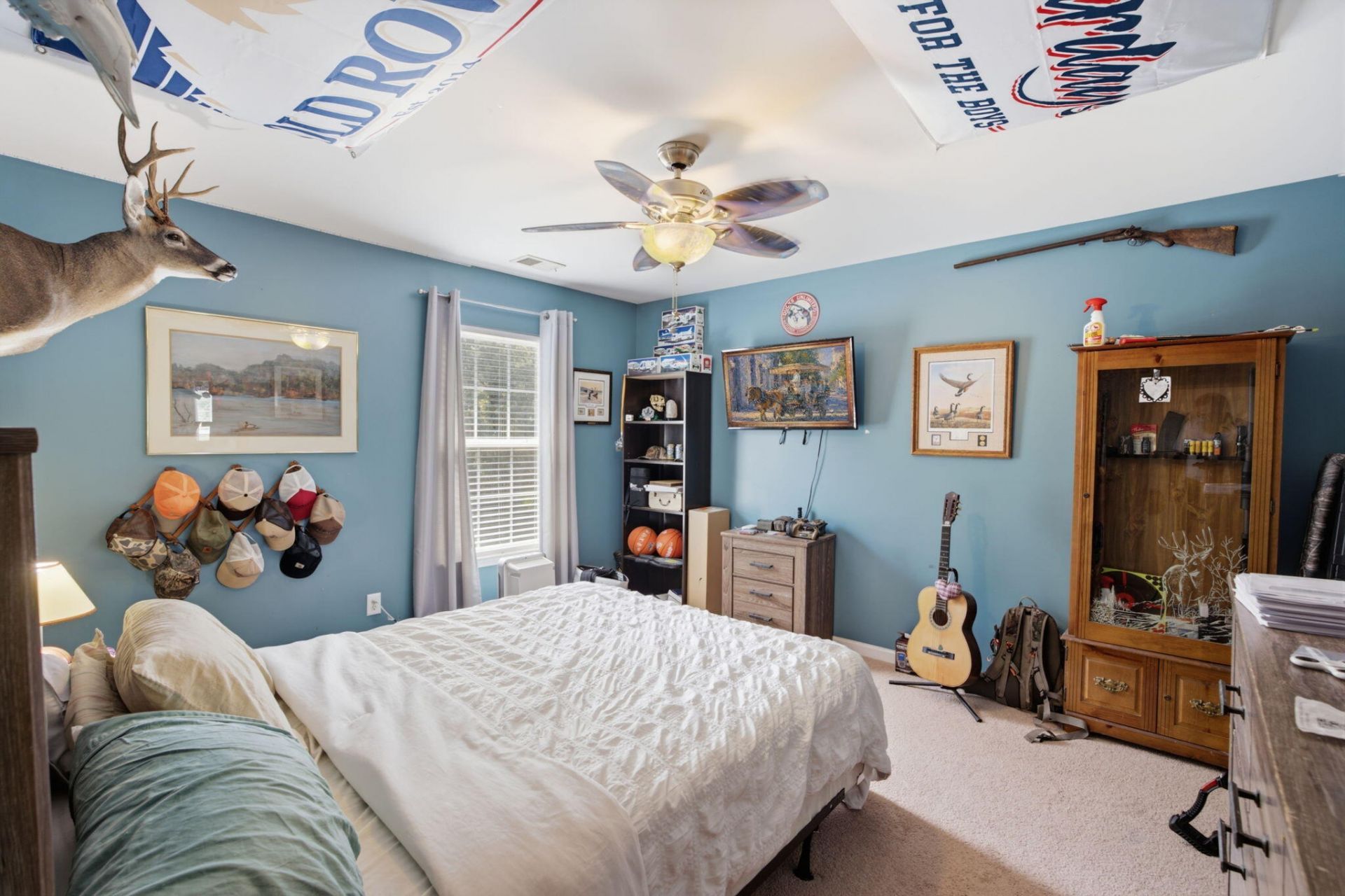 128 Charlesfort Way Photo 40