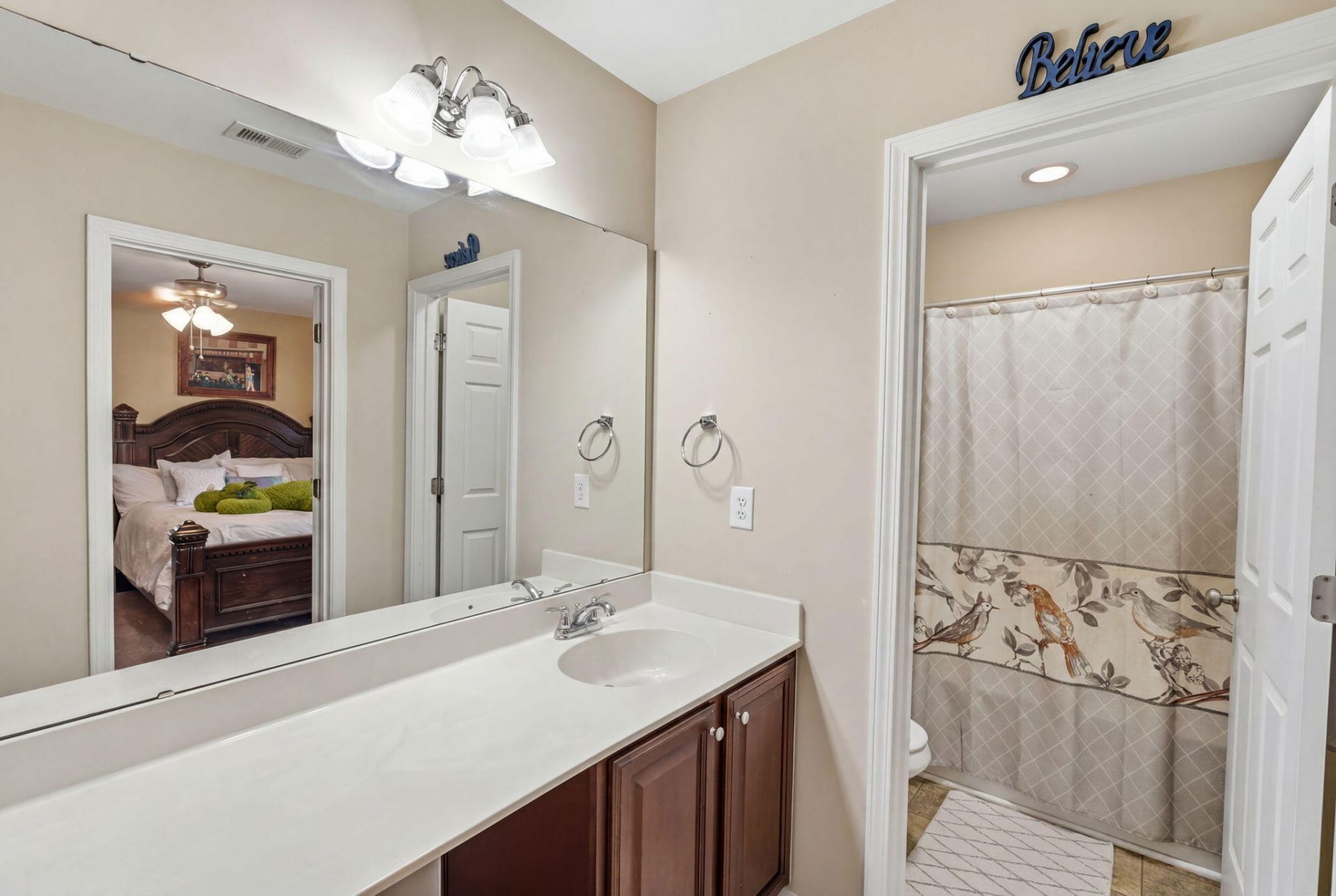 128 Charlesfort Way Photo 43