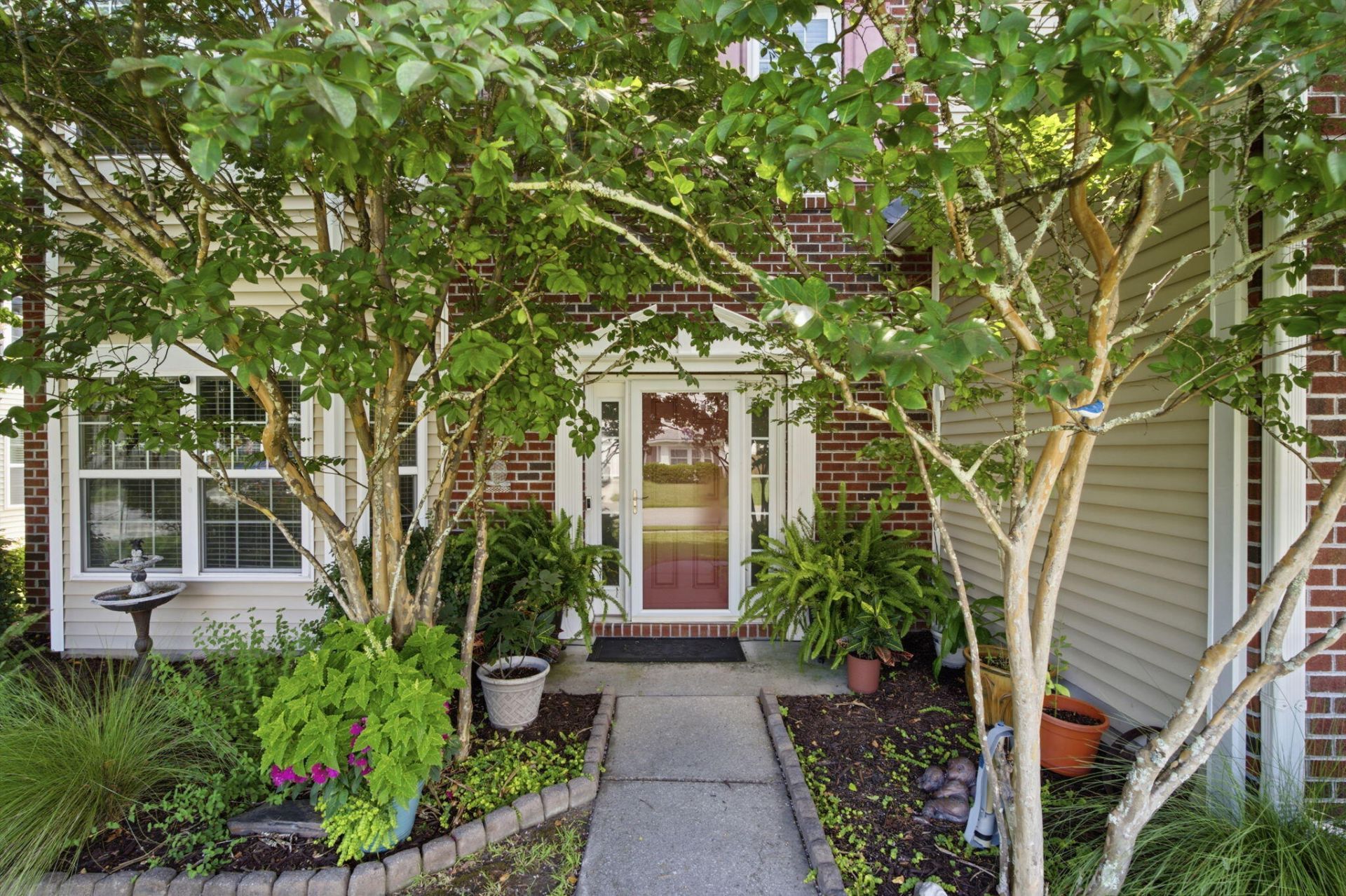 128 Charlesfort Way Photo 8