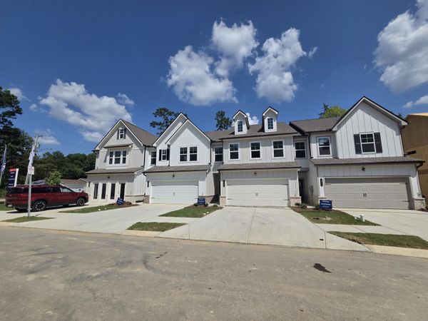 2587 Henson Court, Chattanooga, TN 37421