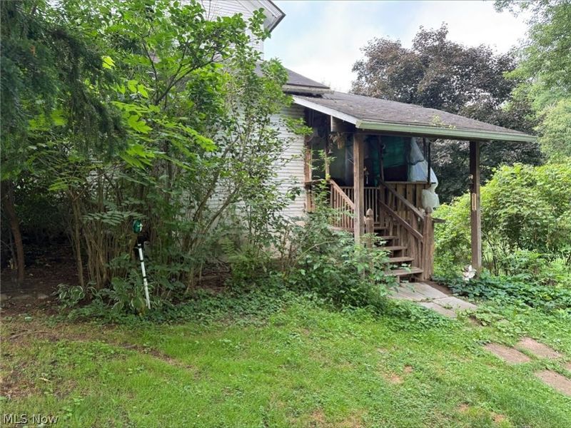7985 Leaver Avenue NW, Canal Fulton, OH 44614 Photo 2