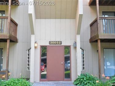 30052 W 12 MILE Road, Farmington Hills, MI 48334