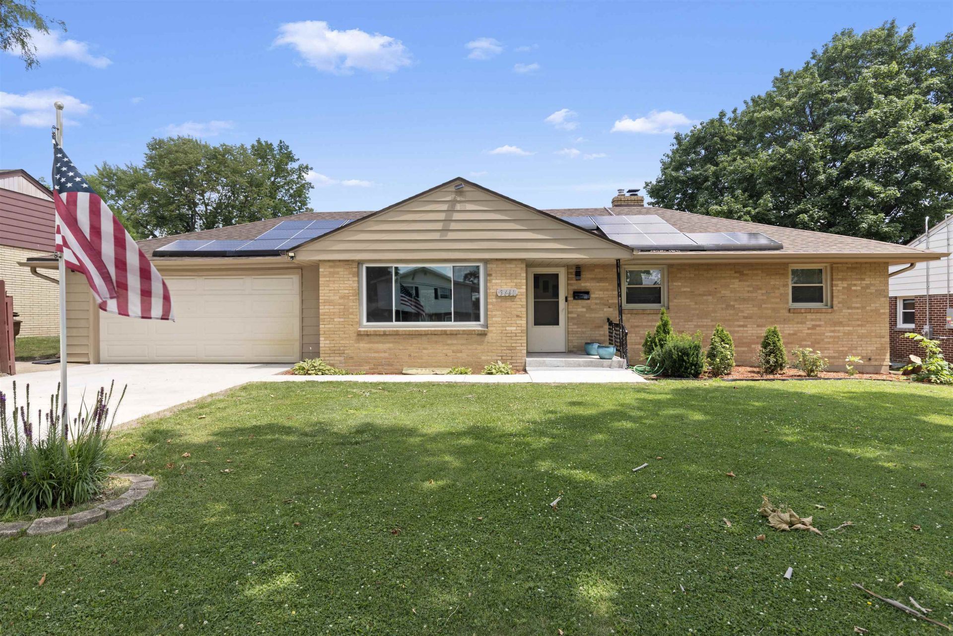 3631 Huffman Boulevard, ROCKFORD, IL 61103