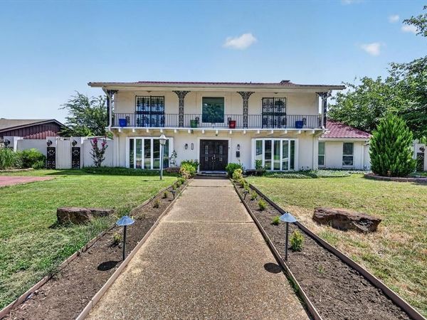 5716 Maryview Terrace, Haltom City, TX 76117