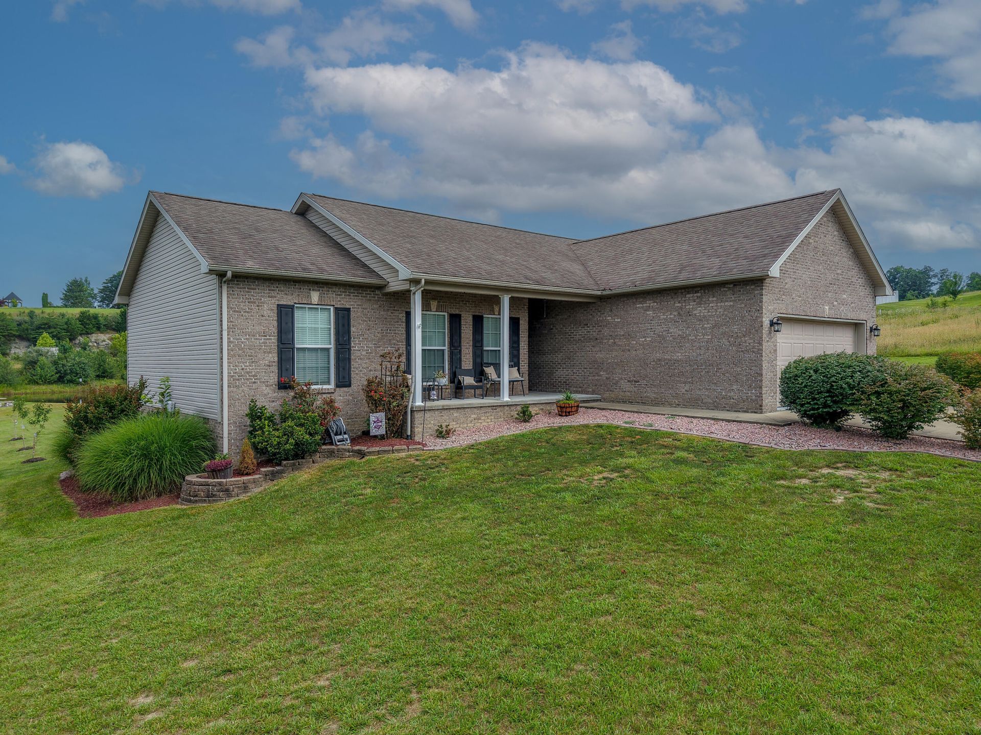 27 Dale Hollow Drive, Morehead, KY 40351