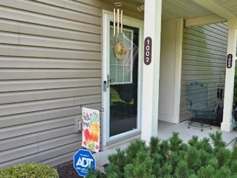 1002 Lost Crossing, Springfield Township, OH 45231 Photo 3