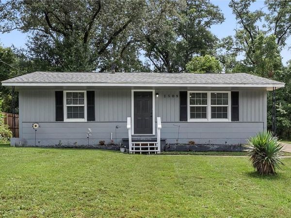 1508 Phillips Lane, Mobile, AL 36618
