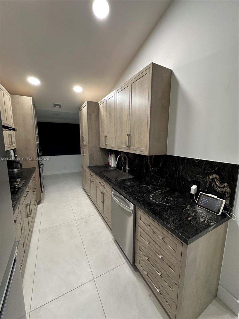 3345 Emerald Oaks Dr, Unit 106, Hollywood, FL 33021 Photo